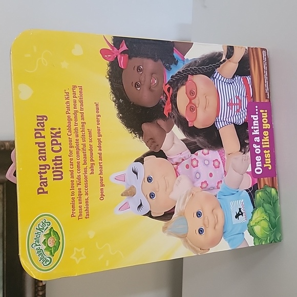 Cabbage Patch Kids Soft Scupt, New-in-Box - Picture 3 of 5